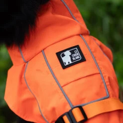 Manteau Imperméable Équinoxe Orange Pour Chiens - Le Chien Blanc -ANIMOBOUFFE SOLDES MM7080 MM7086 2 optimize